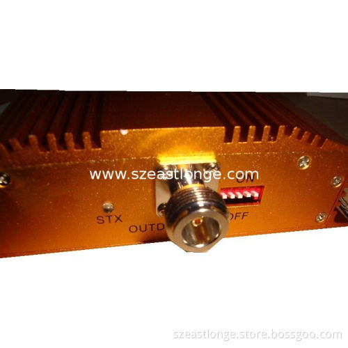 Home Cellular Gsm Signal Booster 890 — 915mhz Uplink , 200 M2 Coverage Area